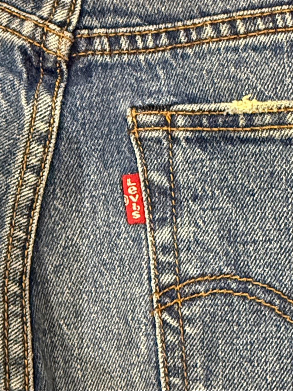 Levi’s Wedgie Straight Jeans 25 Lasting Impression Distressed Raw Hem $98 - Picture 7 of 13